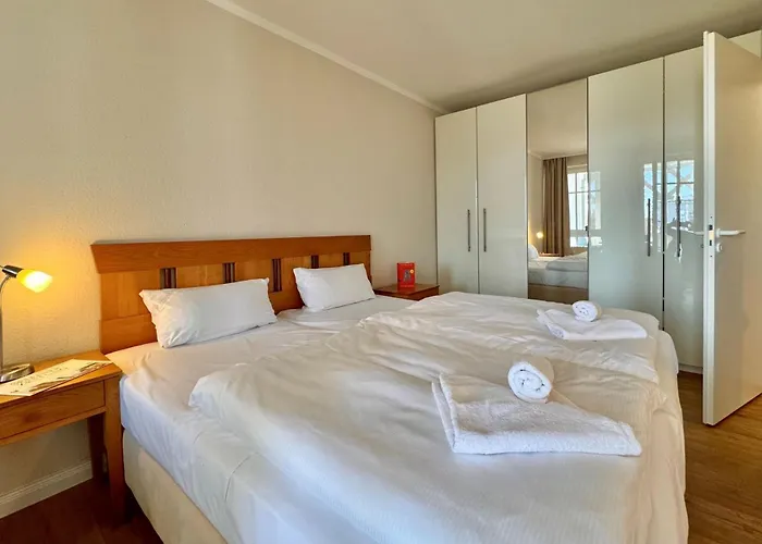 Apartment 316, Seepark *